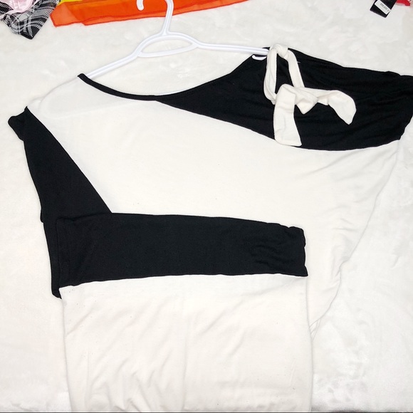 Seduction Small Women Black White Shoulder Dress - Picture 6 of 6